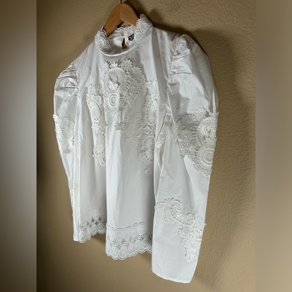 Zara Contrasting Poplin Embroidered Top - Picture 6 of 12